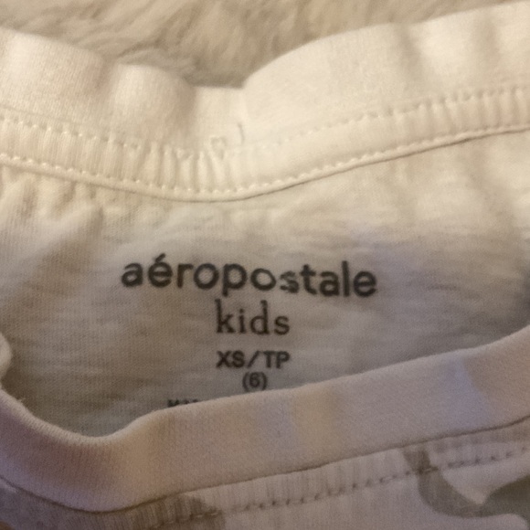 Aeropostale Kids Camo Short Sleeve Tee in Beige & Gray - Picture 4 of 4